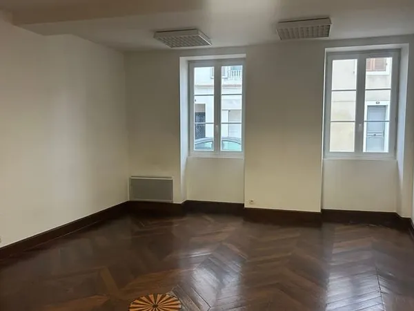 Local commercial 45 m²