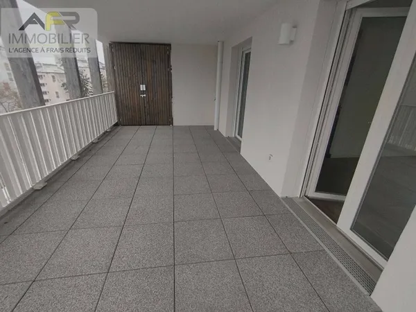 Appartement 4 pièces 82 m²