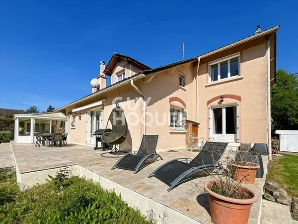 Maison 7 pièces 193 m²
