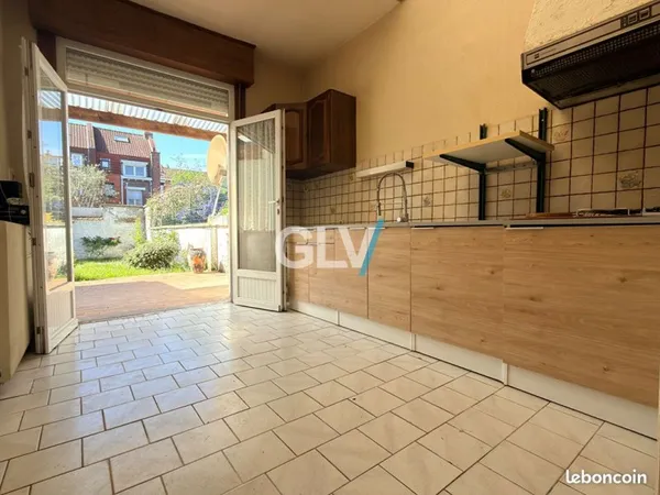 Maison 6 pièces 98 m²
