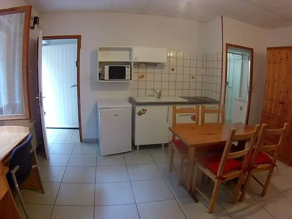 Studio 1 pièce 18 m²