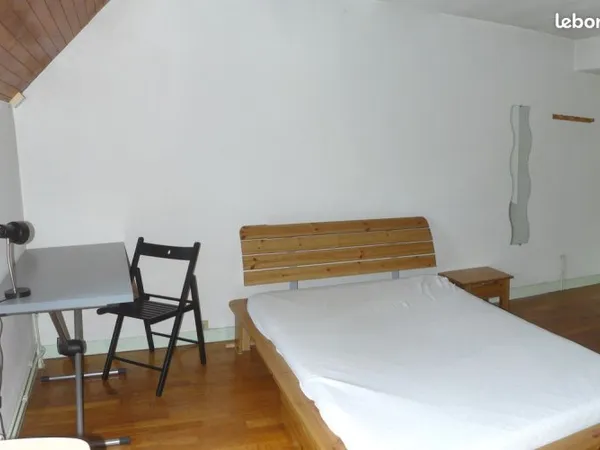 STUDIO POLIGNY 39800 Centre