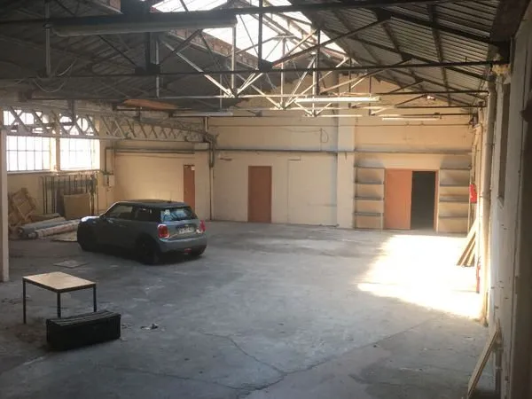 Local 1040 m² LIMOGES