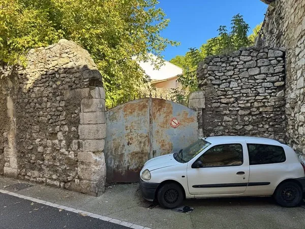 Terrain constructible 97 m²