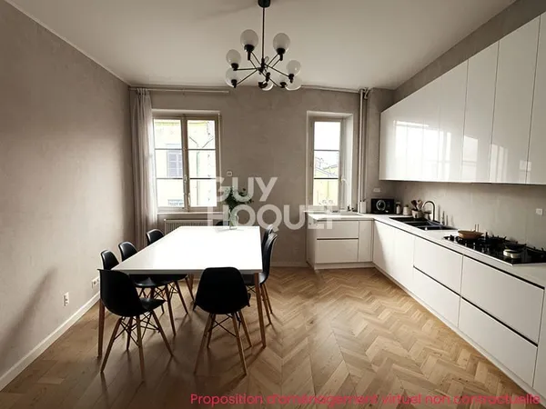 Appartement Lyon 4 pièces 100 m2 (95.95m²)