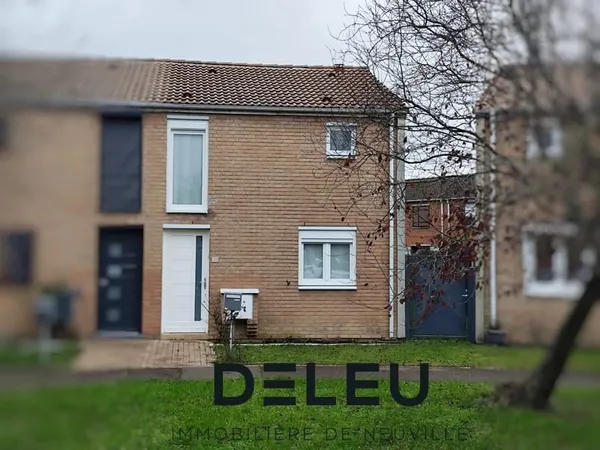MAISON SEMI INDIVIDUELLE AVEC GARAGE