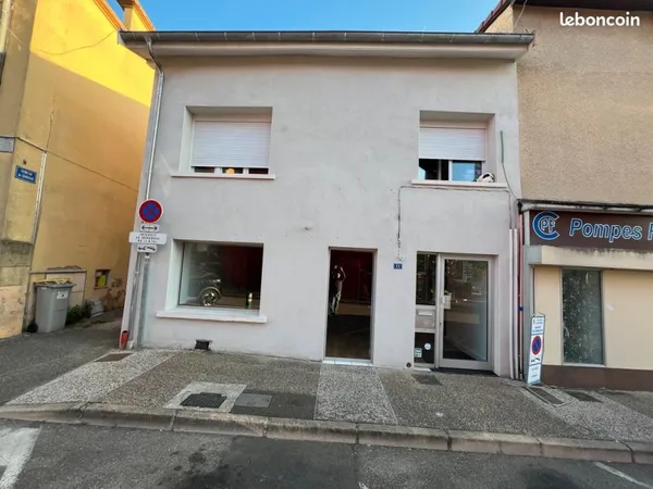 Loue local à HEYRIEUX