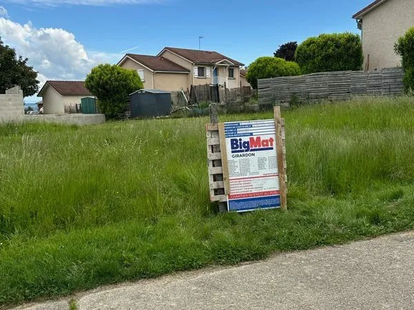 À VENDRE - Terrain avec permis de construire accepté - Pommier-de-Beaurepaire