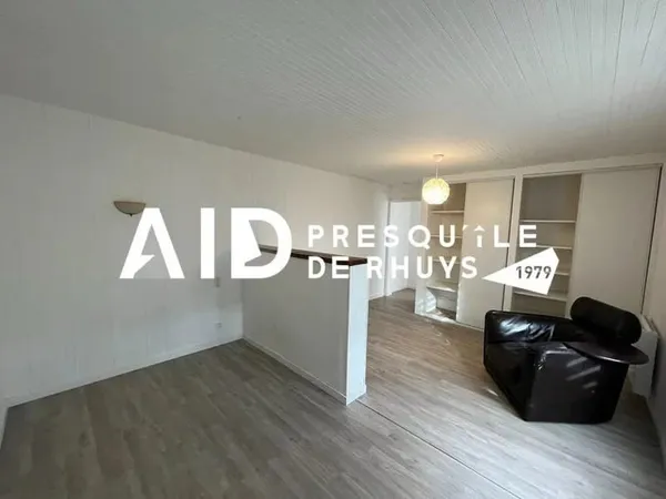 APT DEUX PIECES DANS UN ENVIRONNEMENT CALME ET VERDOYANT