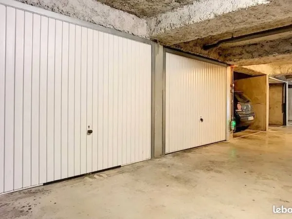 Location garage route du bouchet