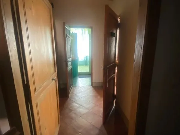Loue chambre meublée avec accès cuisine et machine à laver