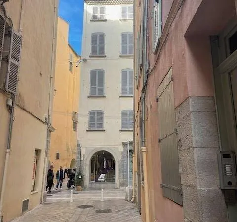 Local commercial 73 m²