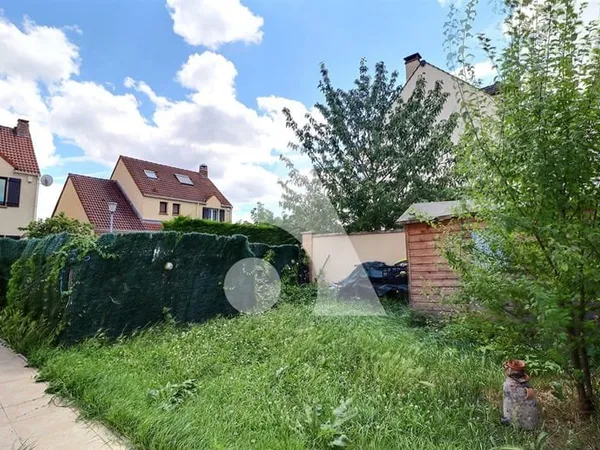 Pavillon avec jardin - proche gare