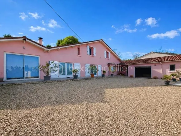 Maison 5 pièces 135 m²