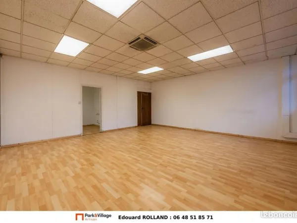Bureaux 33 m²