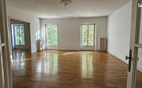 Appartement 5 pièces 168 m²