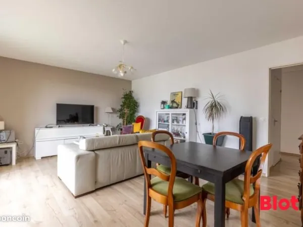 Appartement 5 pièces 96 m²