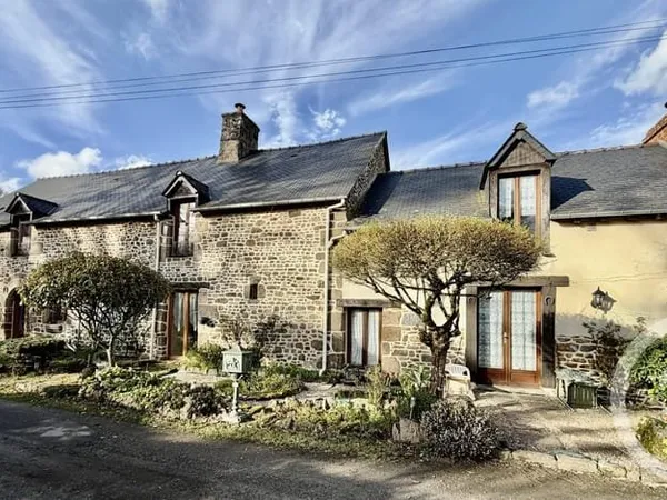 Maison 10 pièces 264 m²