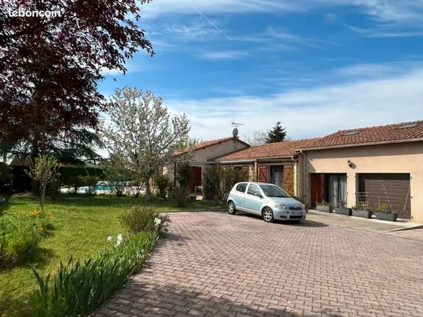 Grande maison familiale, calme & proche de tout à 30 mn de Toulouse - 20 mn de Montauban