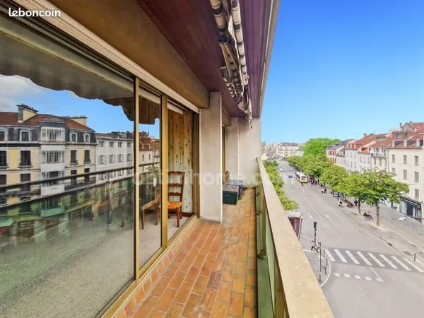 Appartement 4 pièces 90 m²