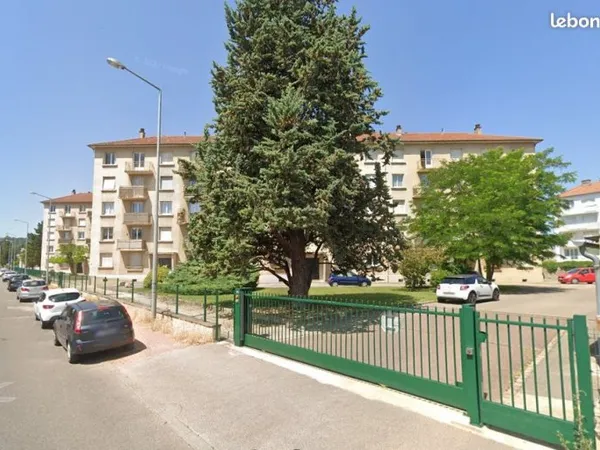 A vendre appartement viager occupe