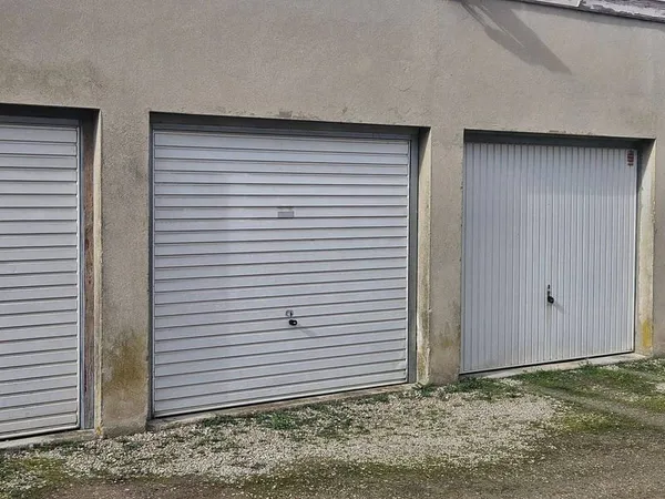 Box de stockage 21 m²