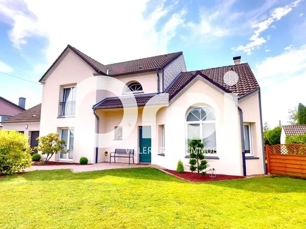 Maison 6 pièces 237 m²