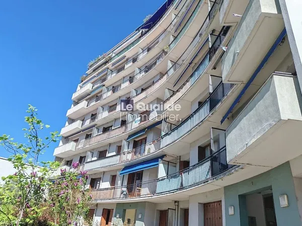 VENTE d'un appartement T3 (76 m²) à GRENOBLE