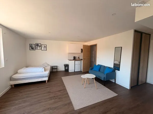 Studio 1 pièce 25 m²