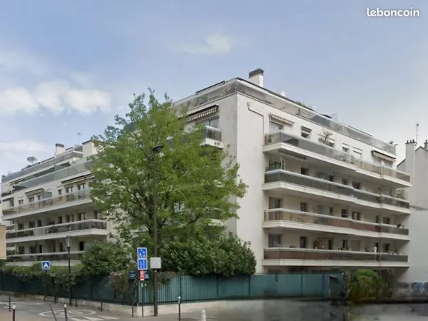 Appartement 4 pièces - 98m² + balcons à BOULOGNE-BILLANCOURT