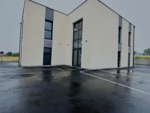 Bureaux 256 m²