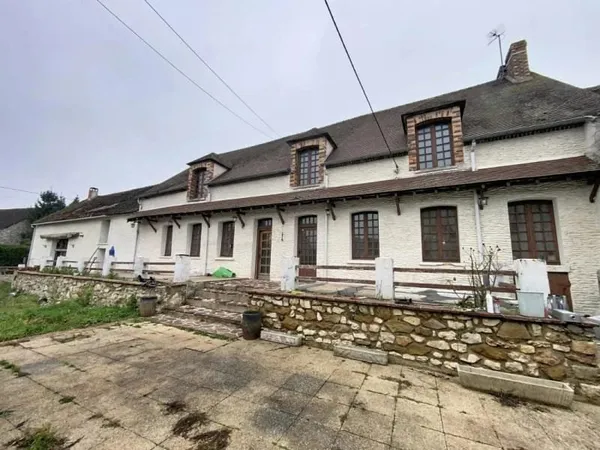 Maison 7 pièces 470 m²