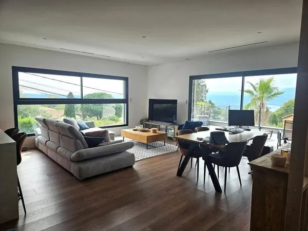 Maison 5 pièces 142 m²