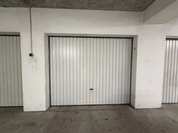 Stationnement Location Villers-Cotterêts   90€