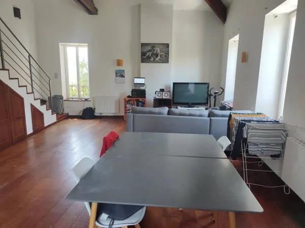 Appartement 7 pièces 120 m²