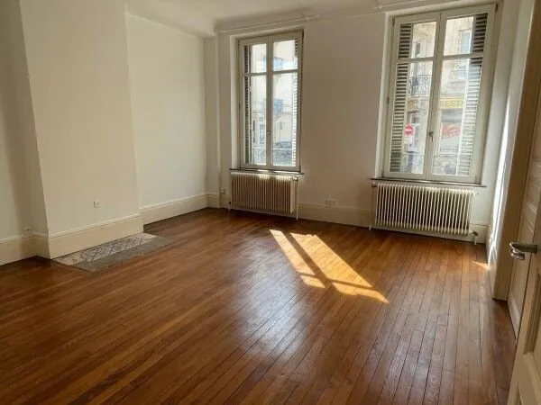 Appartement 4 pièces 100 m²