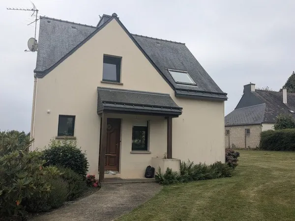 NEULLIAC MAISON RECENTE 4 PIECES 85M² PARCELLE CLOTUREE DE 2067M² A BATIR
