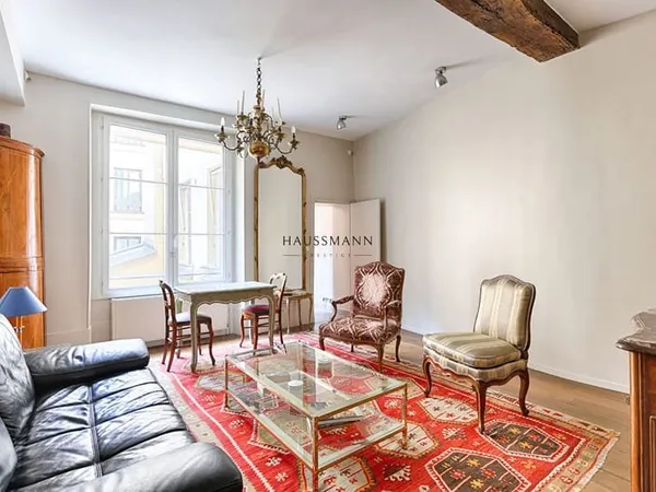 Appartement Paris Ier