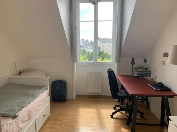 Studio de 16,06m² - Place Viarme - JT1793