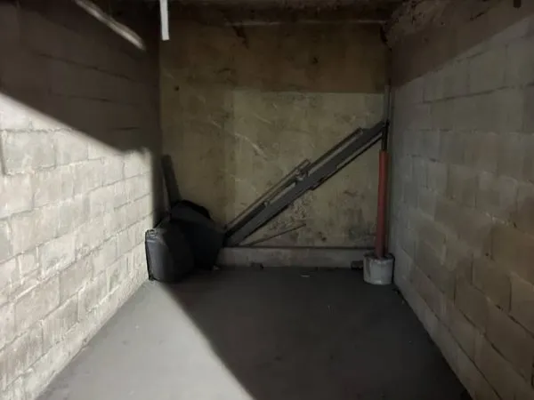 Parking 11 m²