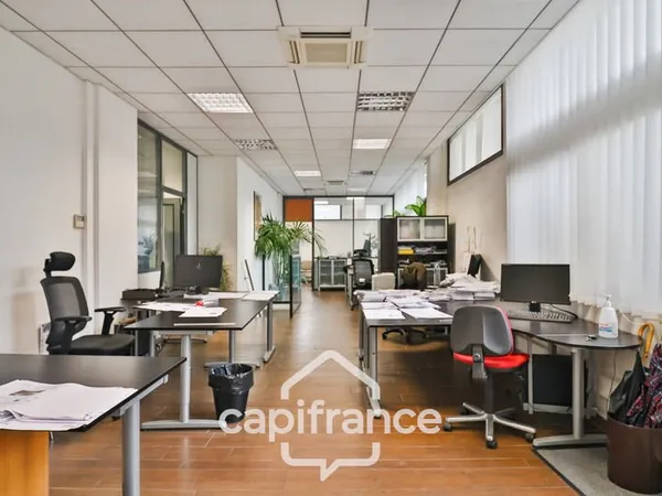 Local/bureau à vendre MONTROUGE (92)