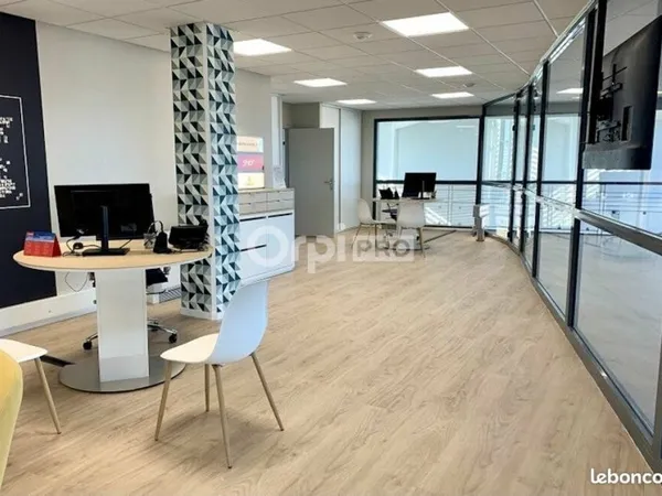 Local commercial 79 m²