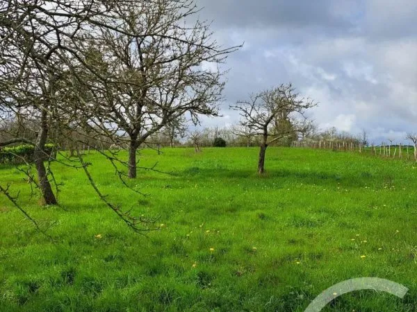 Terrain 2757 m²