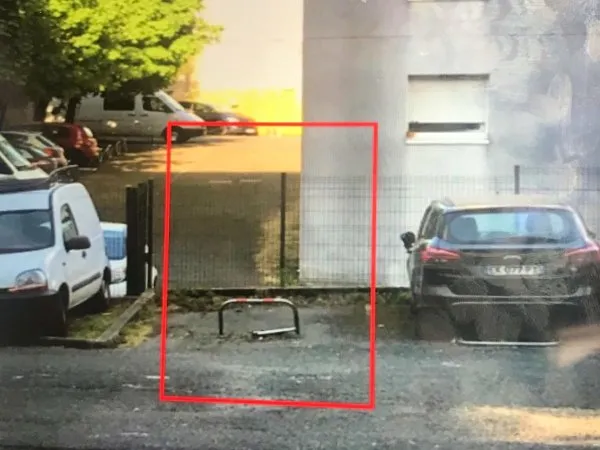 Loue parking surface Bordeaux victoire/nansouty