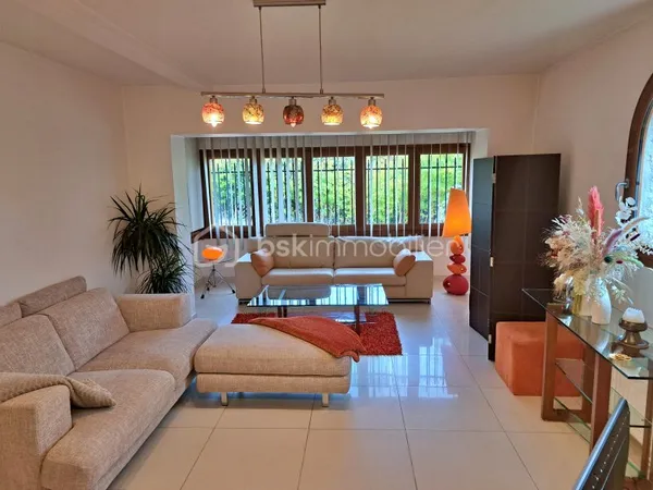 Maison 6 pièces 126 m²