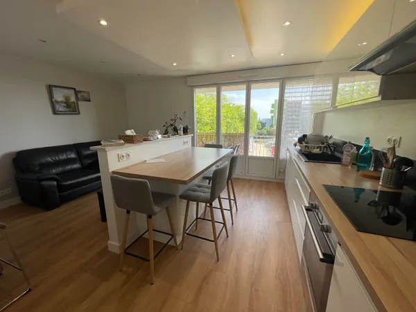 RENNES VILLEJEAN - Chambre meublée avec salle d'eau privative