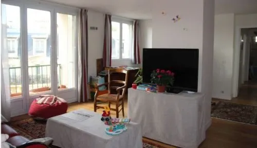 Loue beau T3 lumineux 68m², Paris 15 Convention