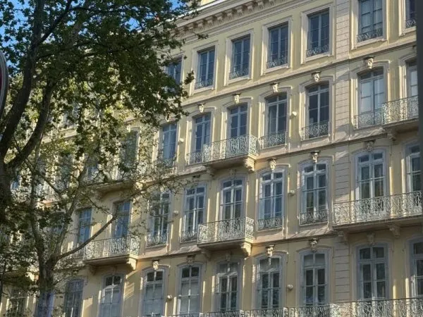 Saint-Étienne - Appartement avec mezzanine 29 m² - Dernier étage avec ascenseur - Investissement loc