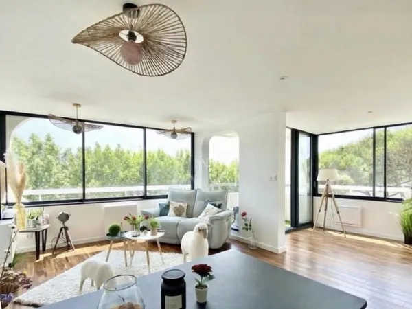 4 pièces 80m2 totalement rénové secteur couchant