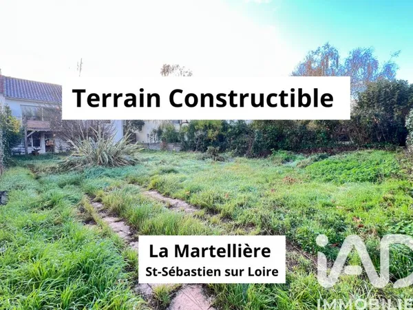 Terrain 254 m²